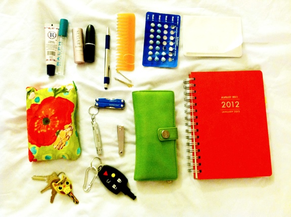 contents of purse purse contents