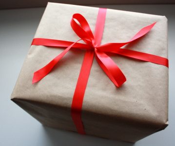 gift wrapping